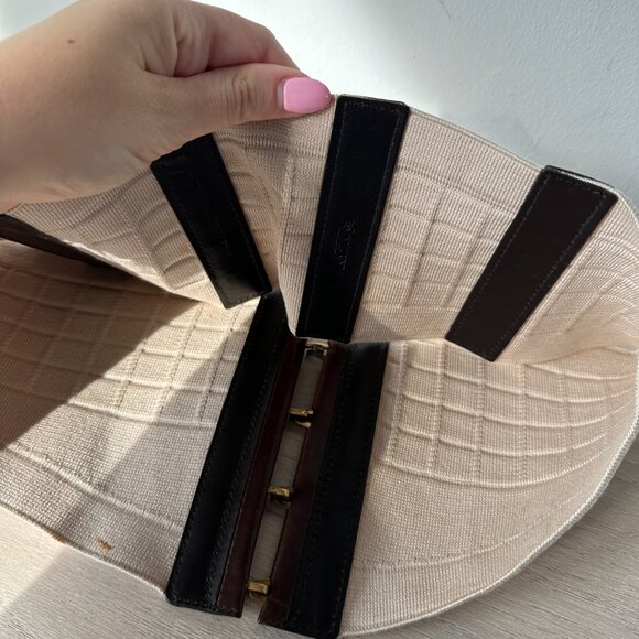 Yves Saint Laurent Corset Waist Belt Sz Medium Hook Type Closure Elastic - Picture 12 of 12